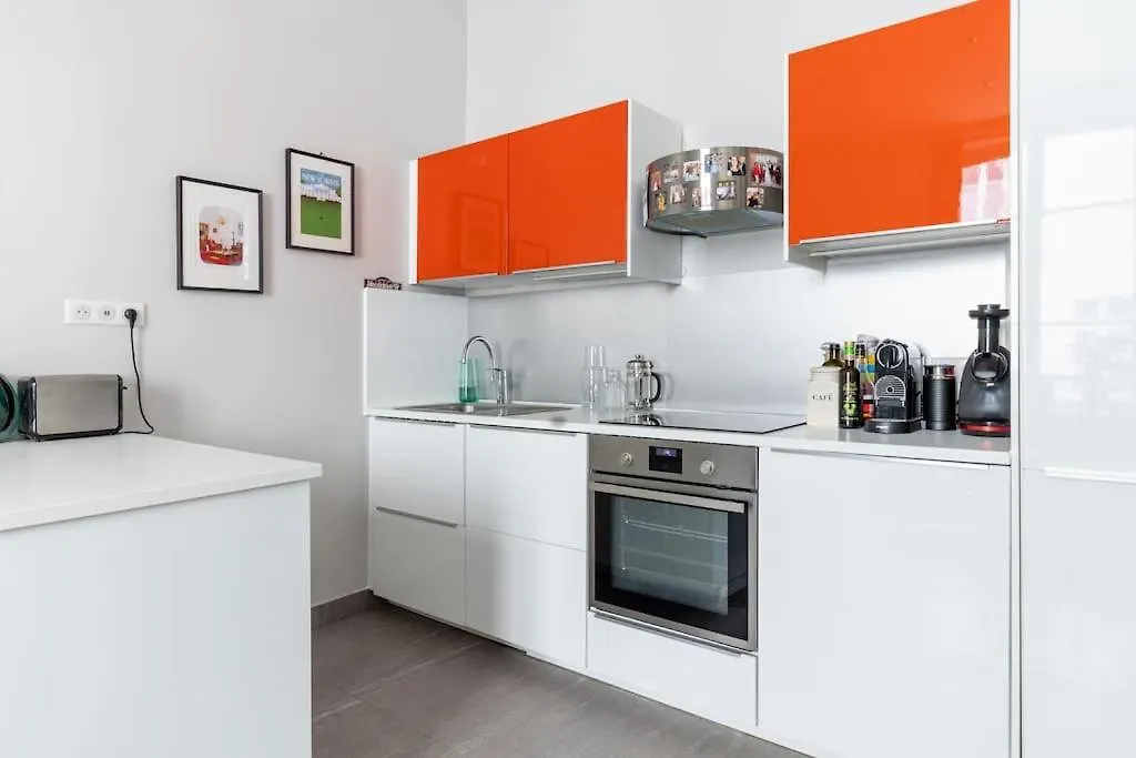 Magnifique Appartement Colisee Paris 0*,