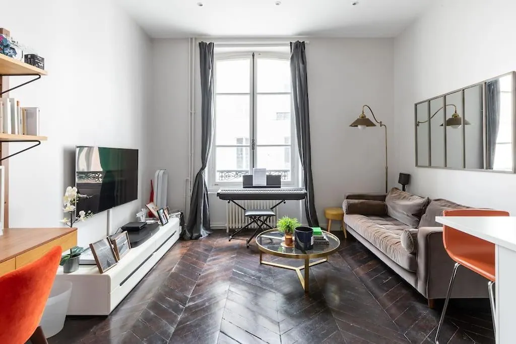 Magnifique Appartement Colisee باريس شقة